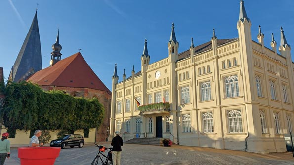 Radtour-(22) B�tzow Marktplatz